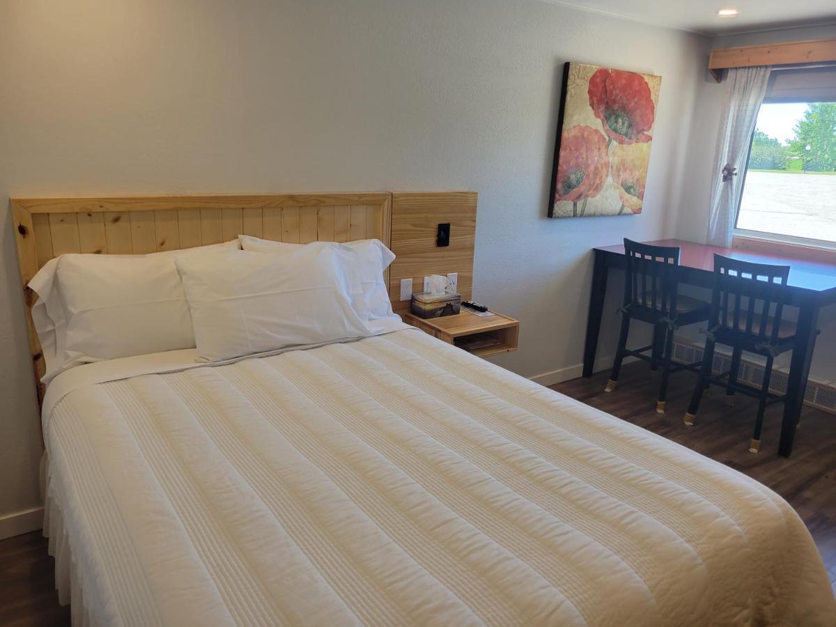 Whitewood Quest Motel מראה חיצוני תמונה